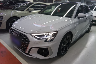 奥迪A3 2022款 Sportback 35 TFSI 时尚运动型