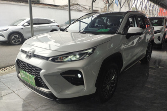 丰田 威兰达 2023款 2.0L CVT两驱豪华PLUS版