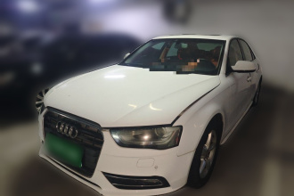奥迪A4L 2013款 35 TFSI 自动标准型