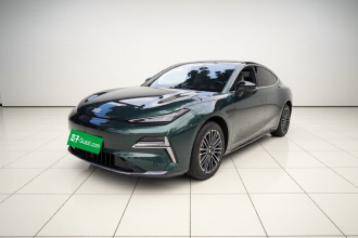 吉利银河 银河星耀8 2025款 130km EM-i 尊享版