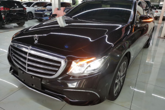 奔驰E级 2020款 改款 E 260 L