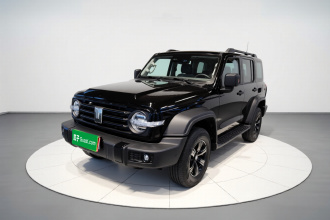 坦克300 2025款 2.0T 汽油征服者