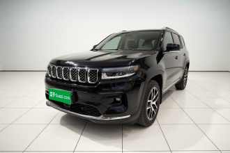 Jeep 大指挥官 2022款 2.0T 四驱豪华版