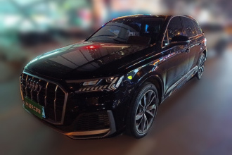 奥迪Q7 2021款 55 TFSI quattro S line运动型