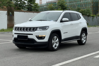 Jeep 指南者 2019款 200T 自动家享四驱-互联大屏版