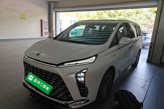 别克GL8新能源 2024款  陆尊 奢享版 7座