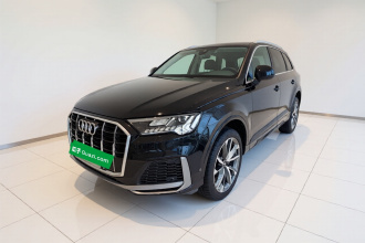 奥迪Q7 2023款 55 TFSI quattro S line运动型
