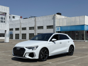 奥迪A3 2023款 改款 Sportback 35 TFSI 时尚运动型