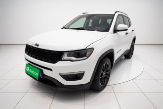 Jeep 指南者 2017款 200T 手动劲享版
