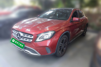 奔驰GLA 2018款 GLA 200 时尚型