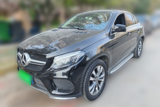 奔驰GLE轿跑 2017款 GLE 400 4MATIC 轿跑SUV
