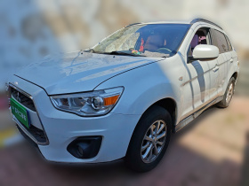 三菱 劲炫ASX 2013款 2.0L 手动两驱舒适版