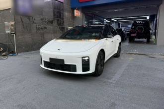 理想汽车 理想i6 2025款 两驱标准版