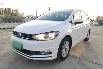 大众 2021款 途安L 280TSI DSG风尚版 7座