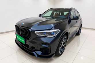 宝马X5 2022款 改款 xDrive 40Li M运动套装