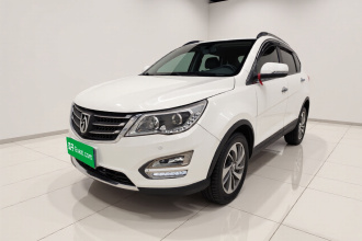 宝骏560 2015款 1.8L 手动豪华型