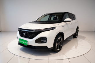 宝骏RM-5 2019款 1.5T CVT 24小时在线豪华型 7座