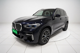 宝马X5 2022款 改款 xDrive 30Li 尊享型M运动套装