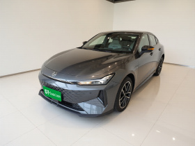 长安UNI-V 智电iDD 2024款 蓝鲸智电iDD 136km 智酷型