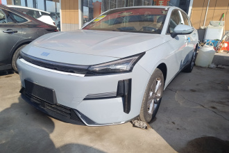 吉利银河 银河L6 2025款 EM-i 140km 远航版