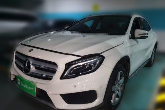 奔驰GLA(进口) 2015款 GLA 260 4MATIC