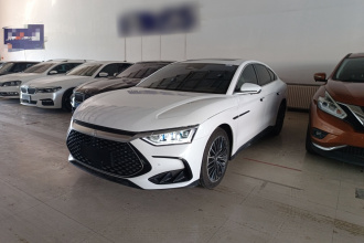 比亚迪 汉 2022款 DM-i 121KM 尊享型