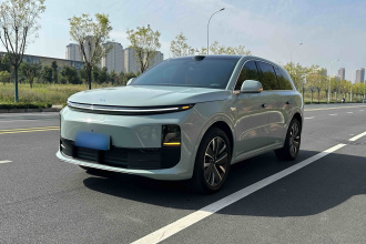 理想汽车 理想L6 2025款 Pro 智能焕新版