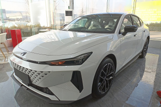 长安UNI-V 智电iDD 2024款 蓝鲸智电iDD 136km 智尊型