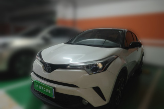 丰田C-HR 2018款 2.0L 领先天窗版 国VI