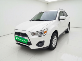 三菱 劲炫ASX 2013款 2.0L CVT两驱精英版