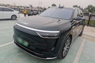 鸿蒙智行 问界M8 2025款 增程 Max+版 53.4kWh 6座版 (192线激光雷达）