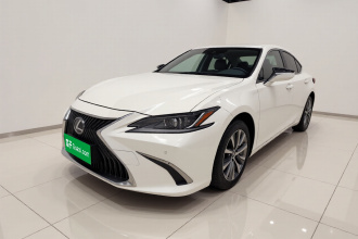 雷克萨斯ES 2020款 200 卓越版