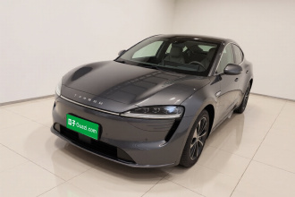 鸿蒙智行 智界R7 2025款 增程 251km Max