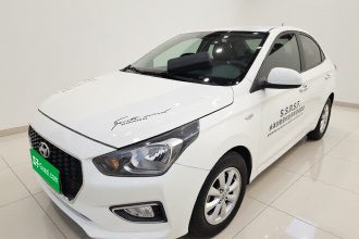 现代 瑞纳 2017款 1.4L 手动焕彩天窗版 国V