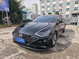 现代 索纳塔 2020款 270TGDi DCT GLS精英版