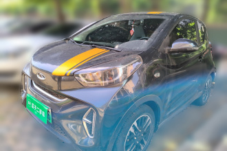 奇瑞QQ 小蚂蚁 2022款 甜粉款 半糖版 磷酸铁锂 30kW 301km