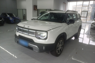 北京越野 北京BJ30 2026款 旅行家 1.5T 混动进阶版