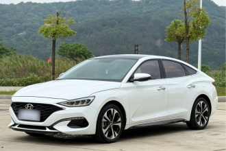 现代 菲斯塔 2021款 280TGDi DLX豪华版