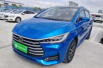 比亚迪 宋MAX 2017款 1.5T 自动智联尊贵型 7座