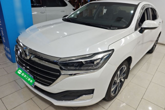 北京汽车 北京U7 2019款 1.5T 手动精英版 国VI