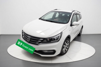 宝骏310W 2017款 1.5L 手动时尚型 国V