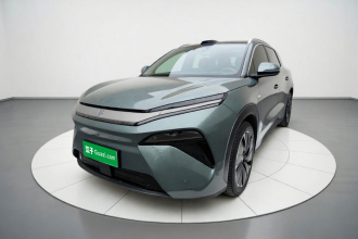 比亚迪 唐L 2025款 EV 600KM四驱激光雷达旗舰型