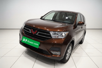 五菱汽车 五菱宏光 2021款 改款1.5L S舒适型 电动助力LAR