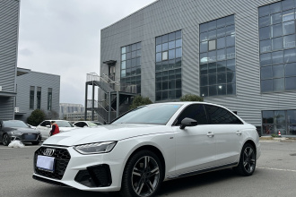 奥迪A4L 2022款 40 TFSI 豪华动感型
