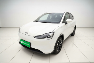 哪吒汽车 哪吒V 2021款 长续航娱乐版升级型