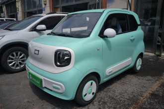 奔腾小马 2025款 222km 闪电马