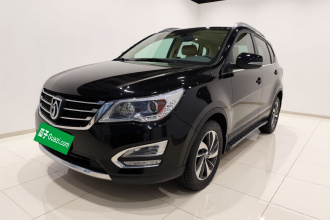宝骏560 2015款 1.8L 手动豪华型