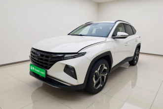 现代 2023款 途胜L 1.5T 自动两驱LUX尊贵版