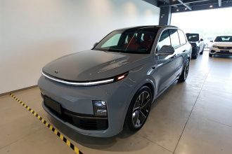 理想汽车 理想L8 2025款 Ultra 智能焕新版