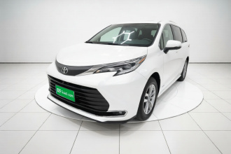 丰田 赛那SIENNA 2024款 2.5L混动 舒适版
